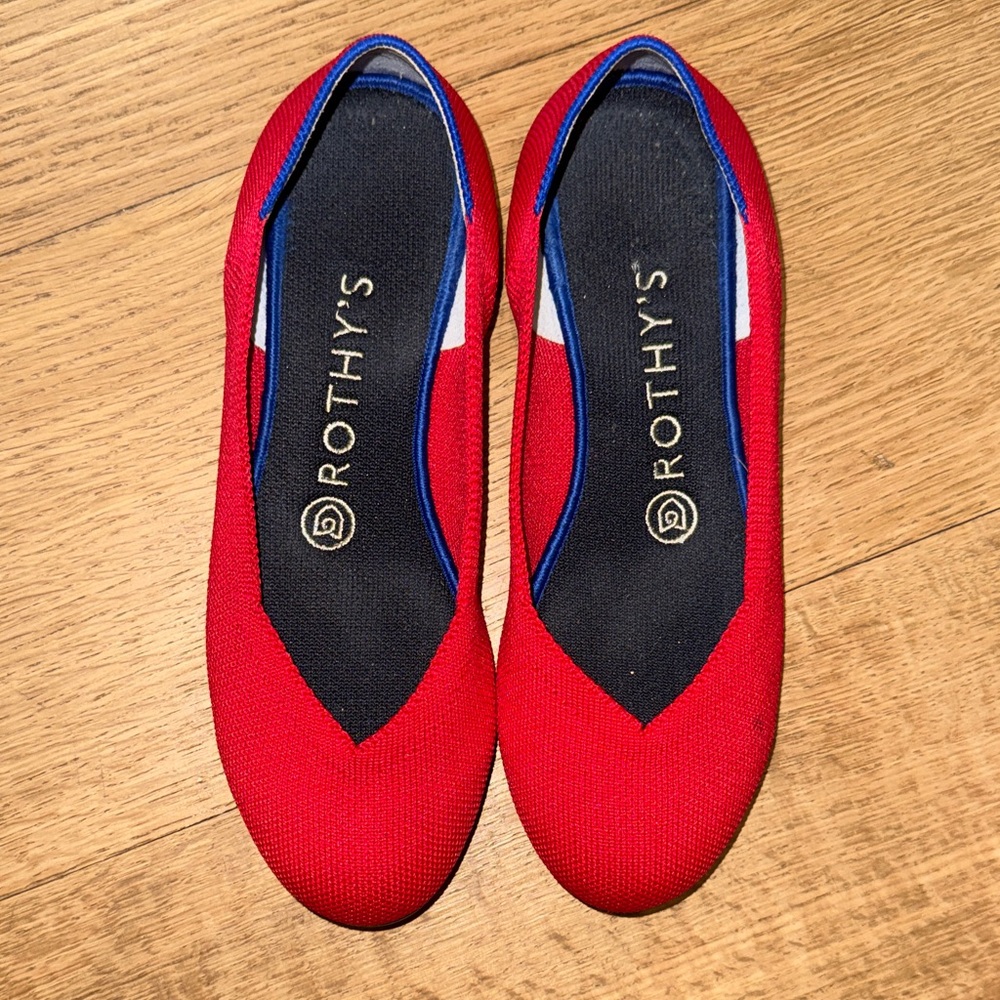 Rothy's the flat candy apple Red Blue trim Women's ballet Flats size 6.5